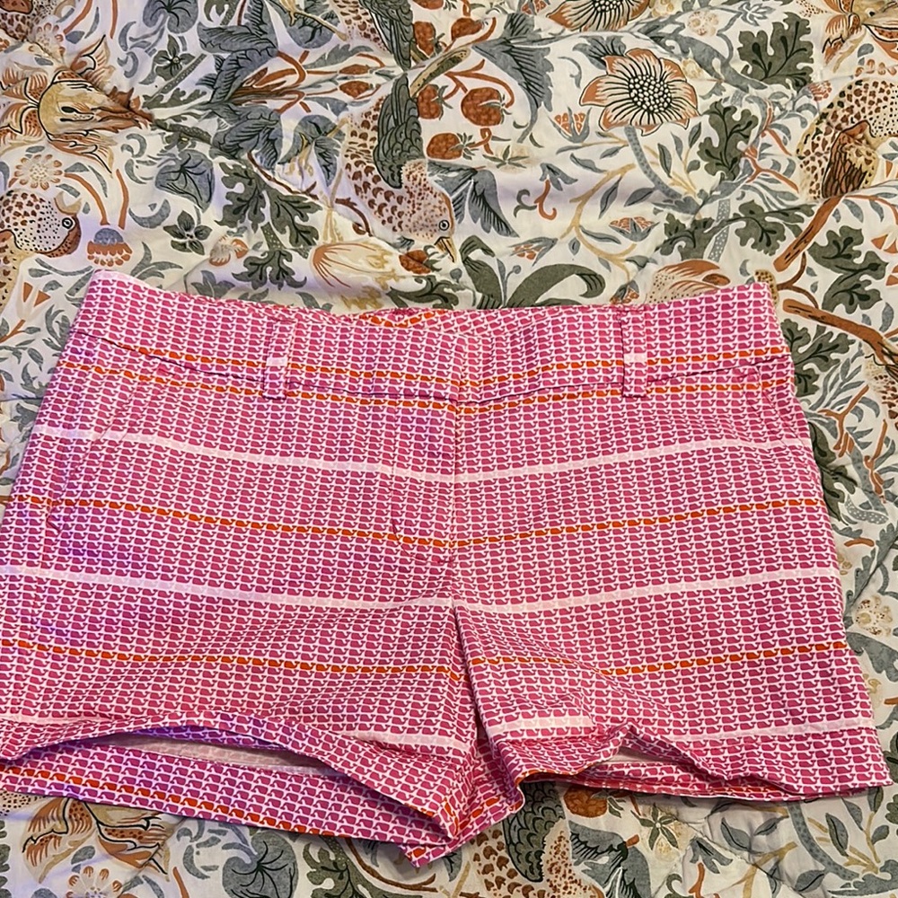 Vineyard Vines Pink Shorts with Whale all over!